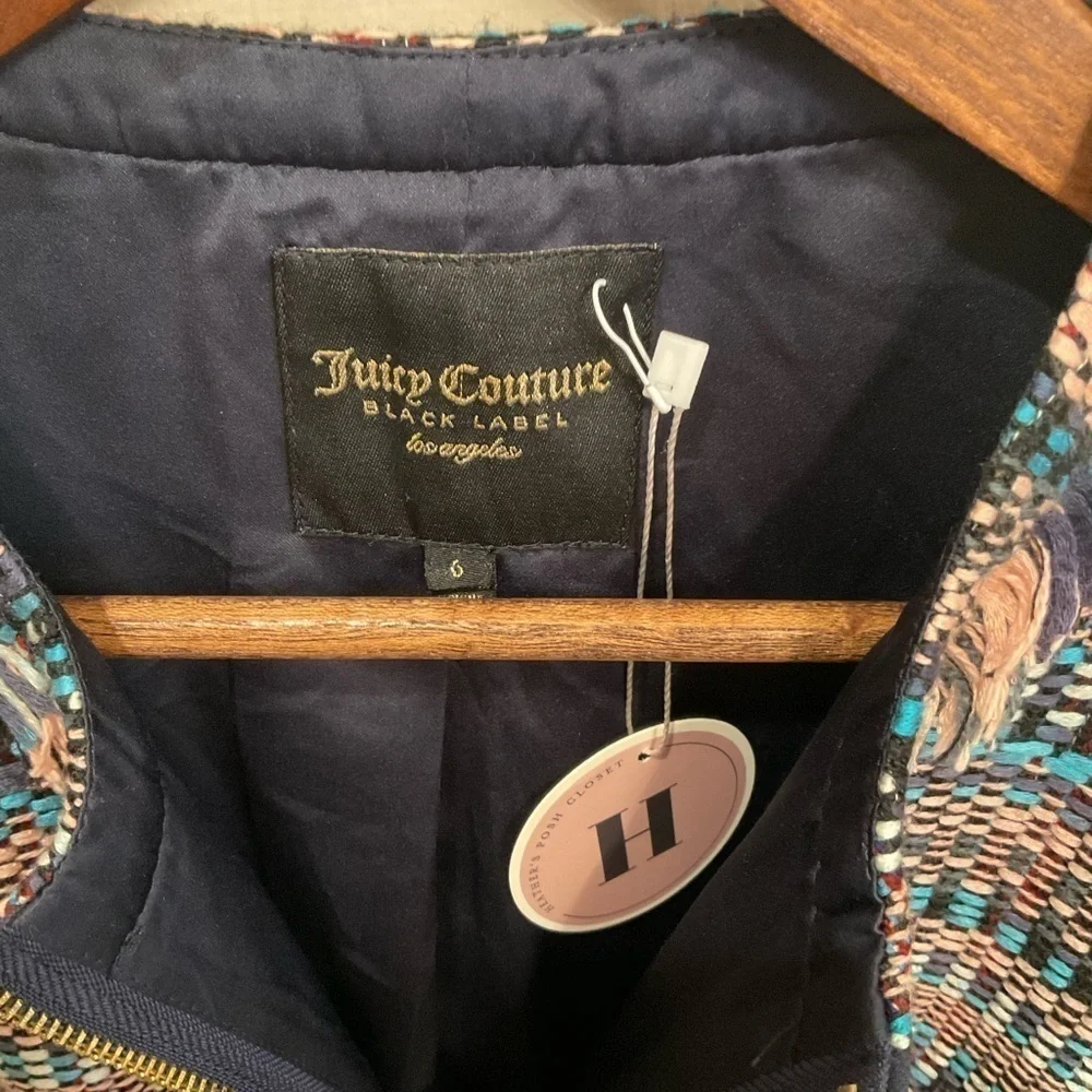 Juicy Couture Black Label fun colorful zip up blazer. Fully lined - Picture 3 of 12